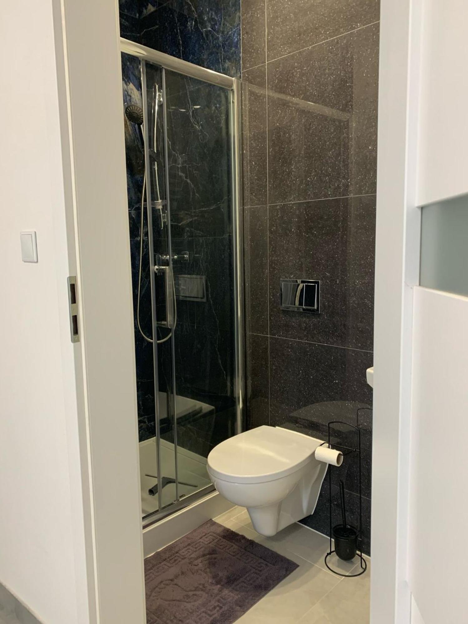 Apartamenty Sw.Rocha Белосток Экстерьер фото