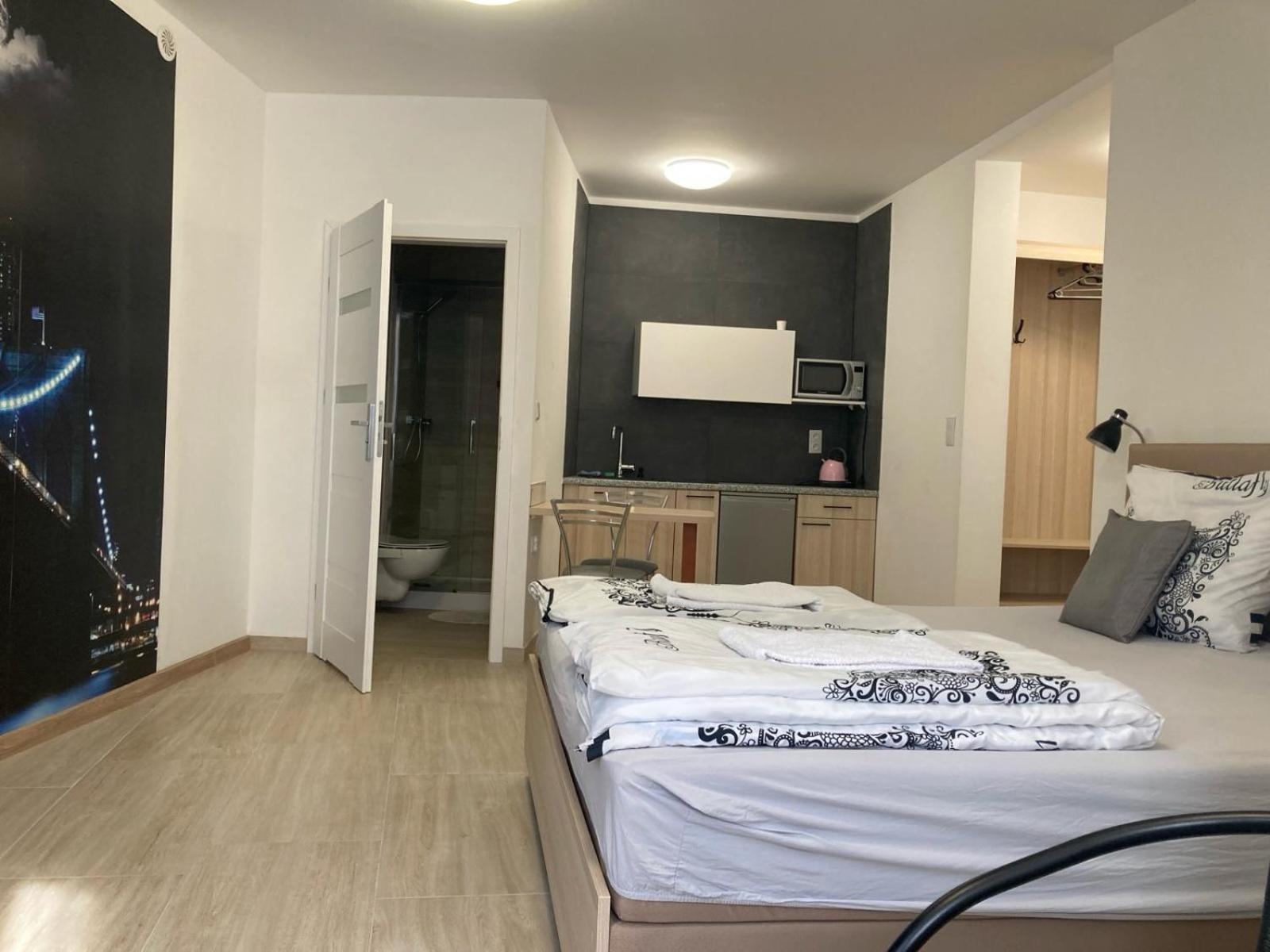 Apartamenty Sw.Rocha Белосток Экстерьер фото