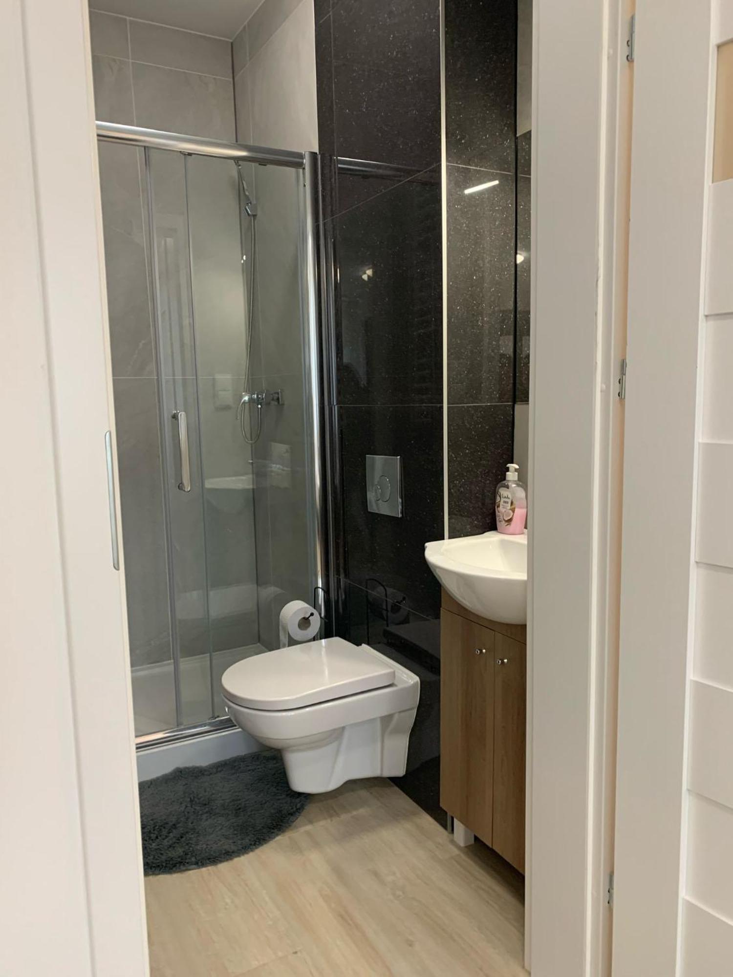 Apartamenty Sw.Rocha Белосток Экстерьер фото