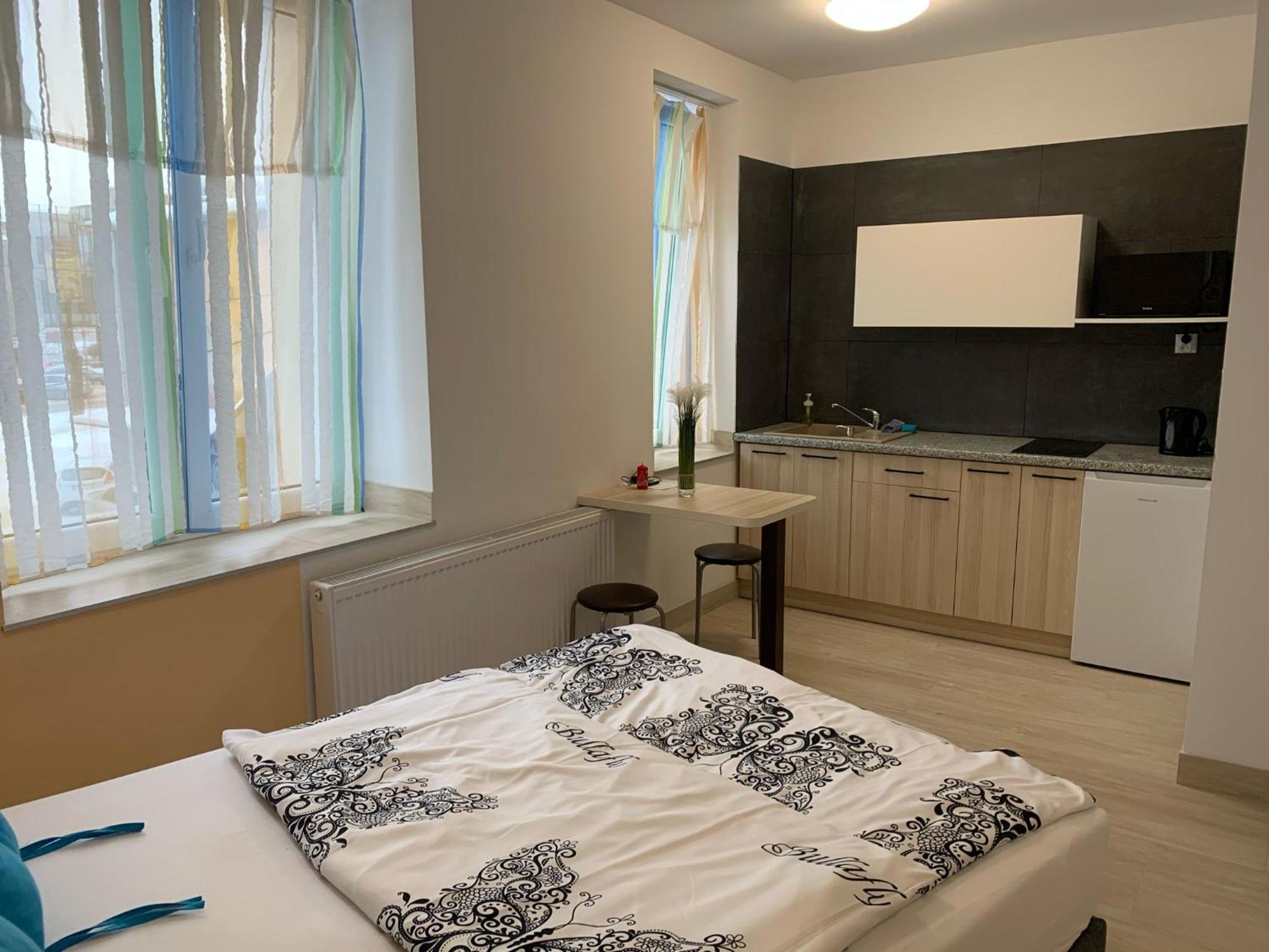 Apartamenty Sw.Rocha Белосток Экстерьер фото